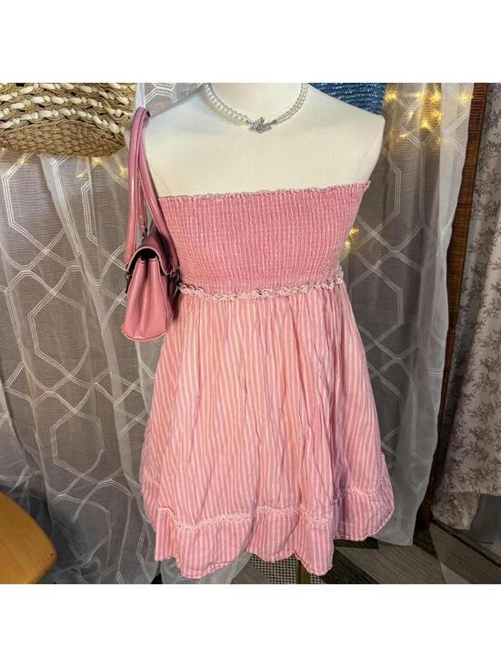 Victoria's Secret Dresses & Skirts - Vintage Victoria’s Secret Pink strapless smocked mini dress size S